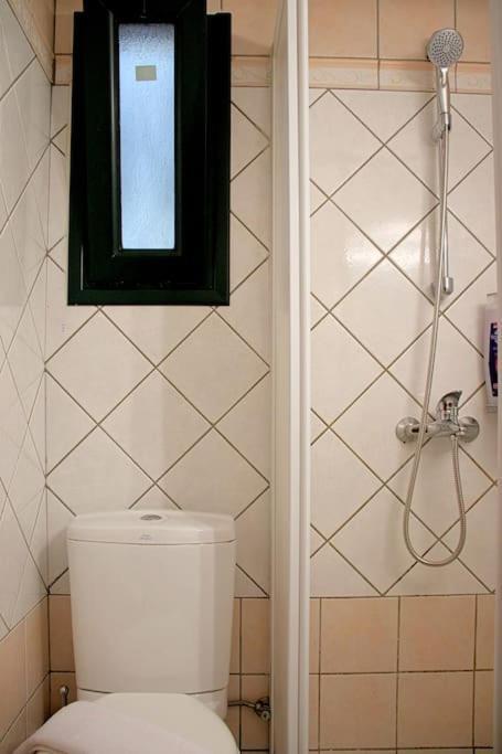 Cozy Apartment In The Heart Of The City Ираклион Экстерьер фото